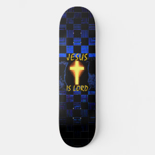 Jesus ist Lord Cross Skateboard