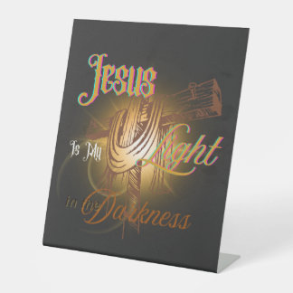 Jesus ist mein Licht – Halloween-Shirt Sockelschild