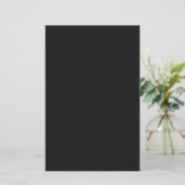 Jet Black Solid Color Briefpapier (Stehend Vorderseite)
