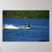 Jet Ski on Lake Poster (Vorne)