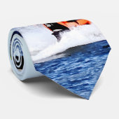 Jet Skiing by Colgate Clock Krawatte (Gerollt)