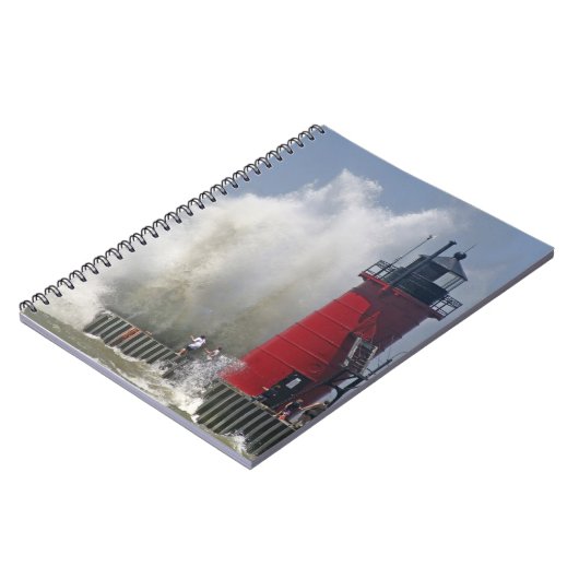 Jetons sehen große Wellen in Notizblock (Linke Seite)