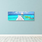 Jetty mit Booten in einer tropischen Lagune Leinwanddruck (Insitu (Holzboden))