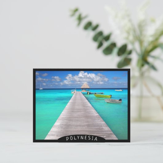 Jetty mit Booten in einer tropischen Lagune Postkarte (Stehend Vorderseite)