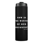 "Jetzt ist der Winter unserer Unzufriedenheit" Ric Thermosbecher (Vorderseite)