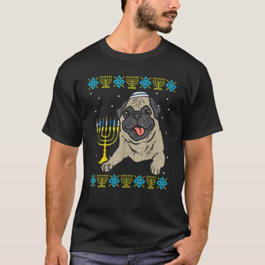 Jewish Pug Dog Menorah Ugly Hanukkah Pajamas Chanu T-Shirt (Vorderseite)