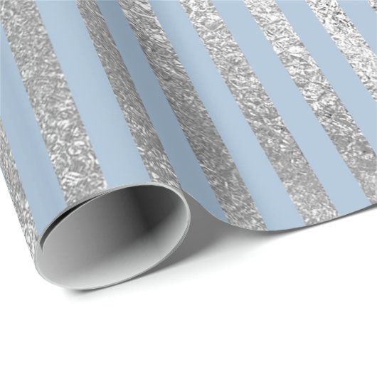 Jewlery Stripes Pastel Blue Silver Lines Vip Geschenkpapier (Rolleneckpunkt)