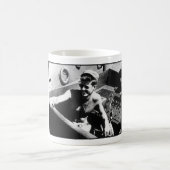 JFK auf PT-109 Kaffeetasse (Mittel)