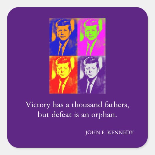JFK John F. Kennedy Quote Sieg Quadratischer Aufkleber (Vorderseite)
