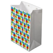 Jigsaw Puzzle Pieces Design Mittlere Geschenktüte (Vorderseite Schrägansicht)