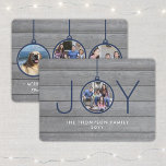 JoChristmas Ornaments Simple Gray Wood 4 Foto Feiertagskarte<br><div class="desc">Feiern Sie die Urlaubsfreuden und teilen Sie vier Ihrer Lieblings-Fotos mit dieser stilvollen grauen Imitat Holzkarte. Der Text auf dieser Vorlage lässt sich leicht anpassen, sodass er jeden beliebigen Wortlaut enthält, z. B. Frohe Weihnachten, glückliche Feiertage, Frohe Festtage, Feiern zum Neujahr usw. (IMAGE PLACEMENT TIP: Eine einfache Möglichkeit, ein Foto...</div>