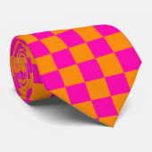 Jockey Silks Checkerboard Hot Pink Orange Derby Krawatte (Gerollt)