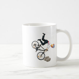Joe Biden Bicycle Crash Funny Trump tat It Ridin W Kaffeetasse