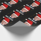 JOE BIDEN DARK WINTER FUNNY CHRISTMAS WRAPPING PAP GESCHENKPAPIER (Ecke)