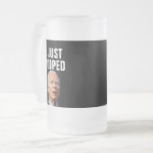 JOE BIDEN FUNNY I KACKTE NUR MATTIERTES GLASBIER MATTGLAS BIERGLAS (Vorderseite Links)