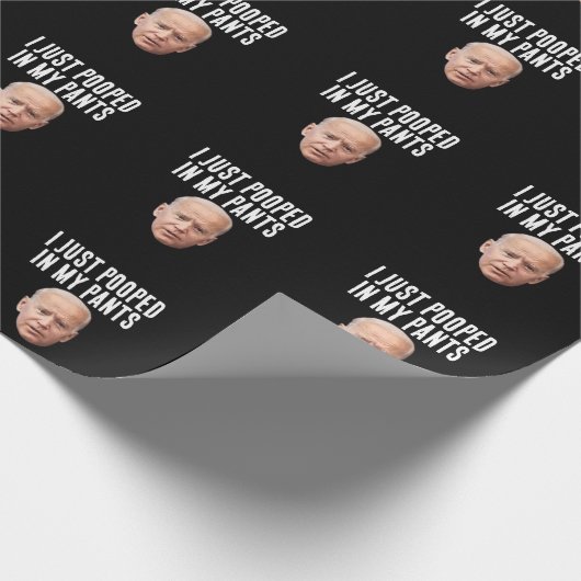 JOE BIDEN GEKACKT PANTS FUNNY GESCHENKPAPIER (Ecke)