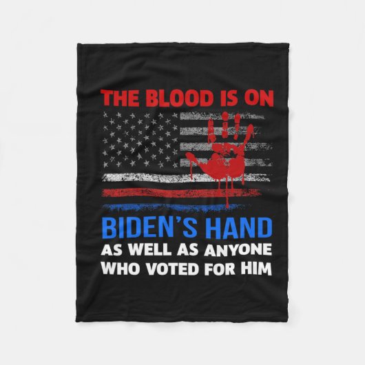 Joe Biden hat Blut in den Händen. Fleecedecke (Vorderseite)