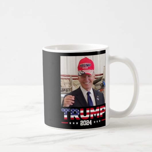 Joe Biden trägt einen Trump-Hut Kaffeetasse (Rechts)