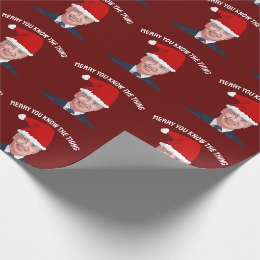 JOE BIDEN TRAING WEIHNACHTSMANNMÜTZE DAS THEMA WRA GESCHENKPAPIER (Ecke)