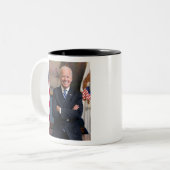 Joe Biden Zweifarbige Tasse (Vorderseite Links)