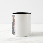 Joe Biden Zweifarbige Tasse (Mittel)