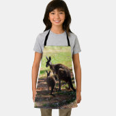 Joey and Mummy Kangaroo, Kinder Full Print Schürze (Insitu)