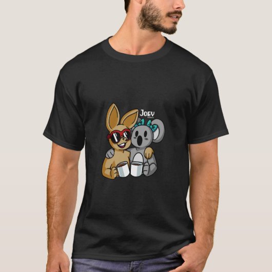 Joey & Kandi Kaffee T-Shirt (Vorderseite)
