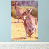 JOEY und MAMA 32x48 Leinwanddruck (Insitu (Holzboden))