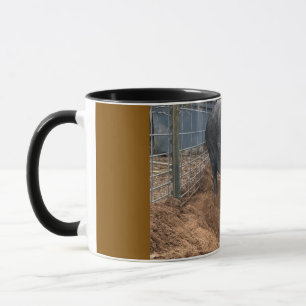 Joey's Morning Routine: Erster Dirt, zweiter Kaffe Tasse