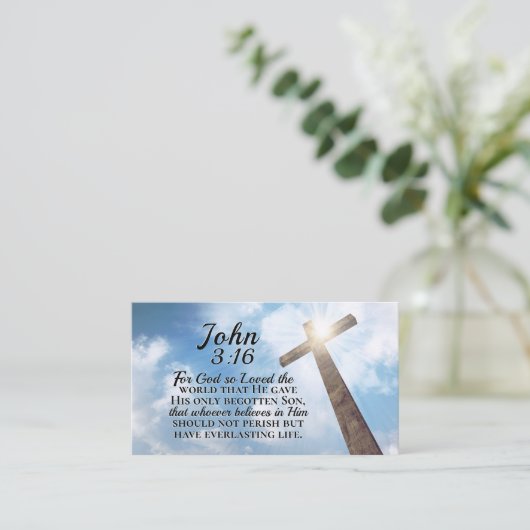 Johannes 3:16 So liebte Gott das Weltholzkreuz Visitenkarte (Stehend Vorderseite)