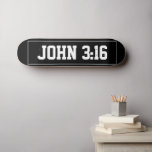 John 3:16 Einfache moderne Schwarz-Weiß-Christlich Skateboard<br><div class="desc">Modernes,  einfaches Design. JOHN 3:16 Schwarzer Hintergrund mit weißem Text und Rahmen. #christlich #gospel</div>