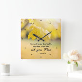 John 8:32 Die Wahrheit Set dir FREE Bibelverse Quadratische Wanduhr (Zuhause)