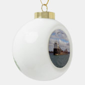 John D. Leitch Ball oder Schneeflocke Keramik Kugel-Ornament (Links)