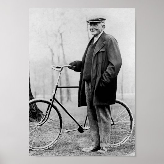 John D. Rockefeller mit Fahrrad - 1913 Poster (Vorne)