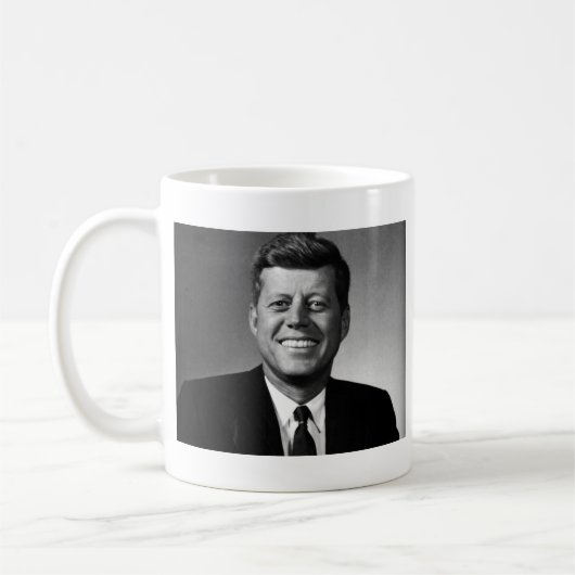 John F. Kennedy Kaffeetasse (Links)
