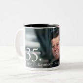 John F Kennedy Zweifarbige Tasse (Vorderseite Links)