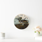 John James Audubon Brown Pelican Artwork Painting Runde Wanduhr (Zuhause)