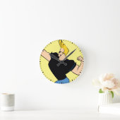 Johnny Bravo Flexing Runde Wanduhr (Zuhause)