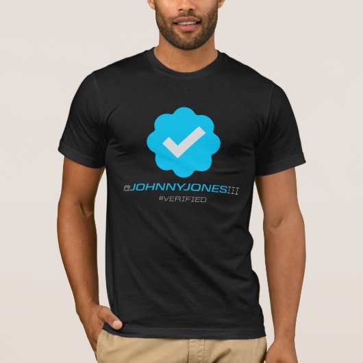 @JohnnyJonesIII - überprüft - Schwarzes T-Shirt (Vorderseite)
