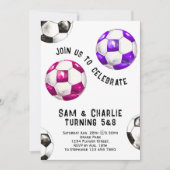 Joint Sibling Dual Sisters Twin Soccer Geburtstag Einladung (Vorderseite)