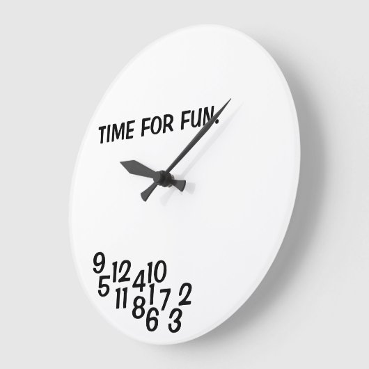 Joke Clocks Jumbled Numbers Große Wanduhr (Winkel)