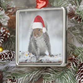 Jolly Squirrel with Santa Hat Square Ornament Aus Metall