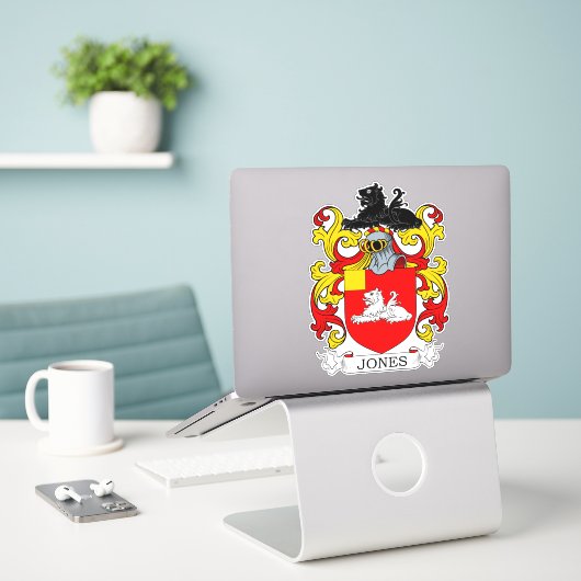 Jones Familienwappen Aufkleber (Laptop auf Schreibtisch)