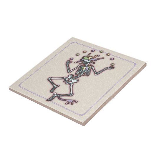 Jonglierendes Spaßvogel-Skelett II Fliese (Seite)