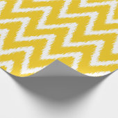 Jonquil Asian Moods Ikat Chevrons Geschenkpapier (Ecke)