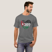 Jordanian Flag Heart In Hand Drawing For Jordanian T-Shirt (Vorne ganz)