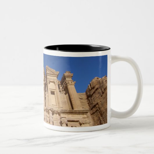 Jordanien, Petra, Das Kloster, Al Deir. Zweifarbige Tasse (Rechts)