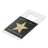 Joseph Carrillo - Ultimate Celebrity Blackout Geldbeutel Flaschenöffner (Rückseite Schrägansicht)