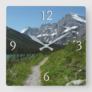 Josephine Lake Trail mit Mount Guild am Glacier Quadratische Wanduhr