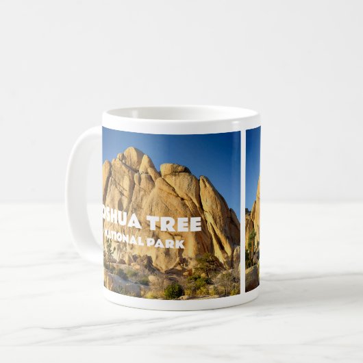 Joshua Tree Nationalpark, Alter Frauenfelsen, Kaffeetasse (Vorderseite Links)